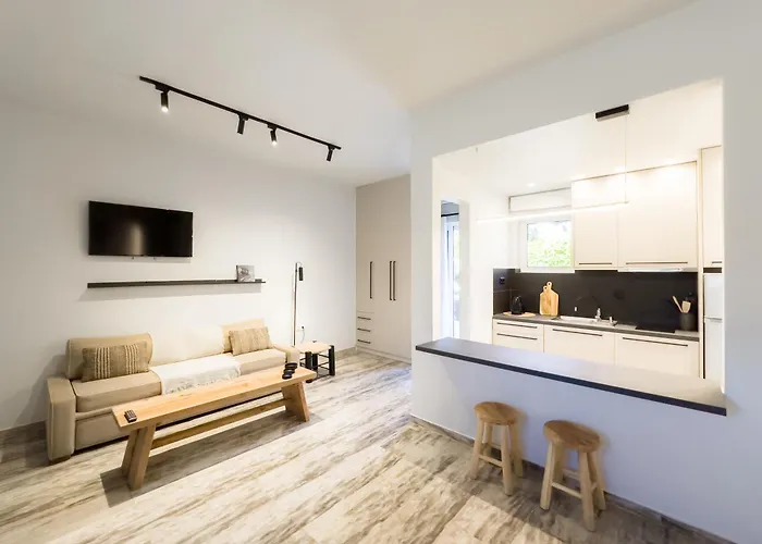 Mare Aparthotel Karystos (Evia)